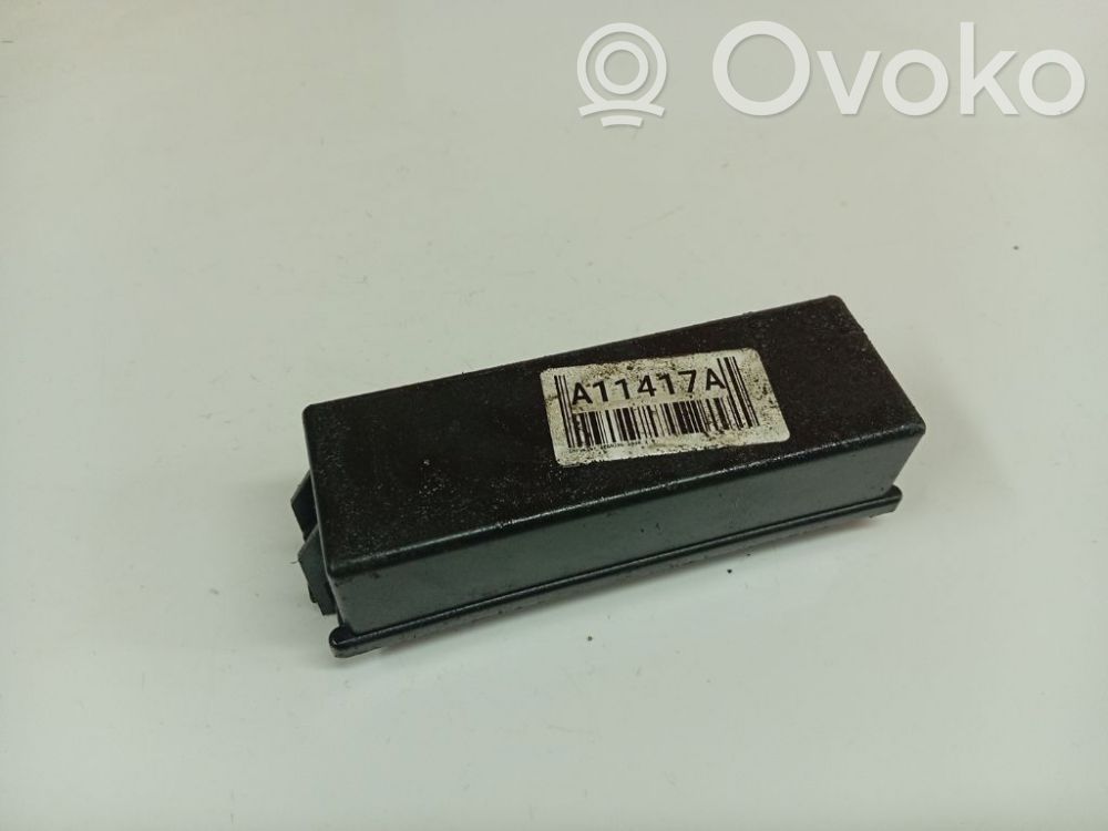 Tapa de caja de fusibles   E384G,E384G,E384G