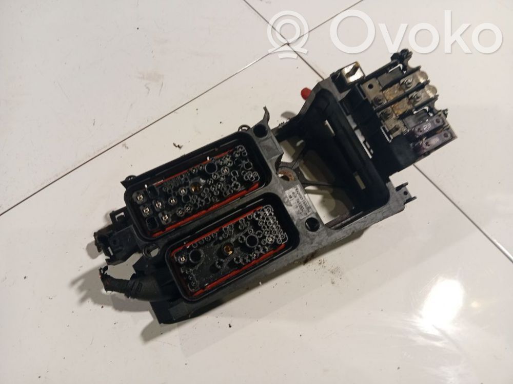 Opel Astra H Set scatola dei fusibili 