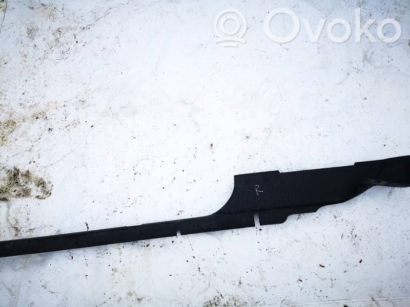 Seat Ibiza III (6L) Copertura del rivestimento del sottoporta anteriore