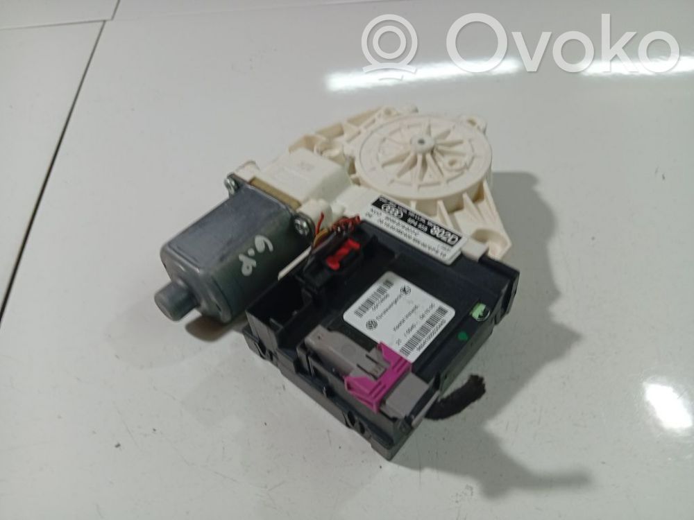 Audi A3 S3 8P Motor macara geam ușă spate 