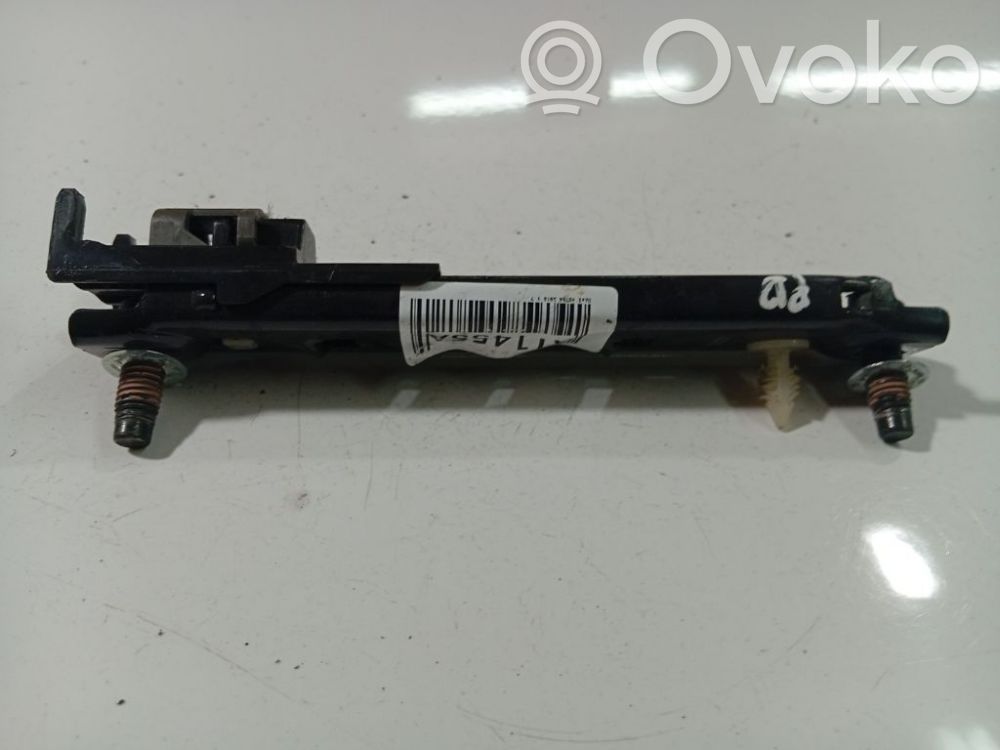 Opel Astra J Guida di regolazione della cintura di sicurezza 