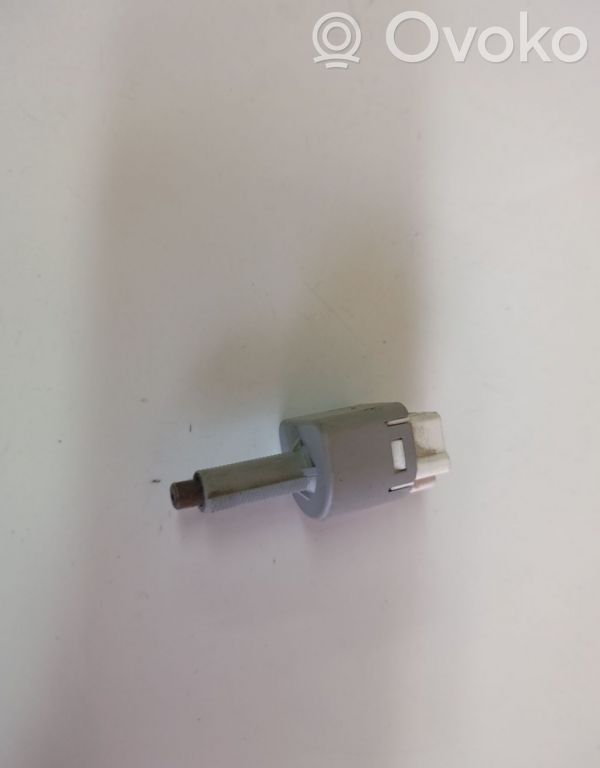 Interruptor sensor del pedal de freno