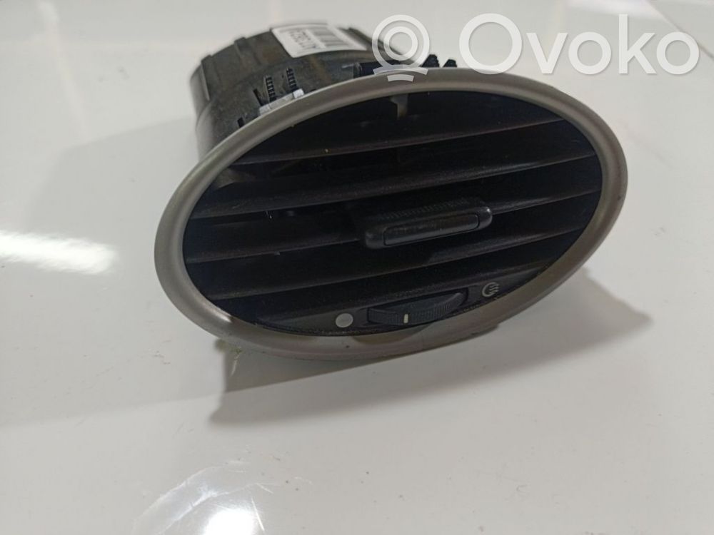 Ford Focus Griglia di ventilazione centrale cruscotto 