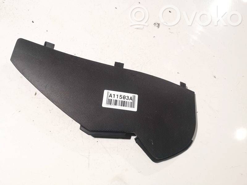 Moldura del extremo lateral de panel   68499AX700,68499AX700,68499AX700