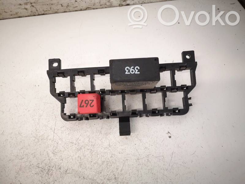 Audi A6 S6 C5 4B Set cutie siguranțe 