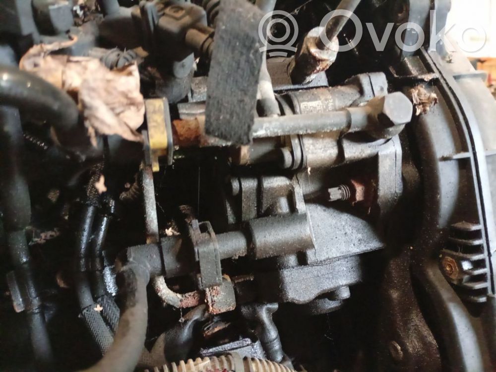 Opel Astra J Pompa ad alta pressione dell’impianto di iniezione 