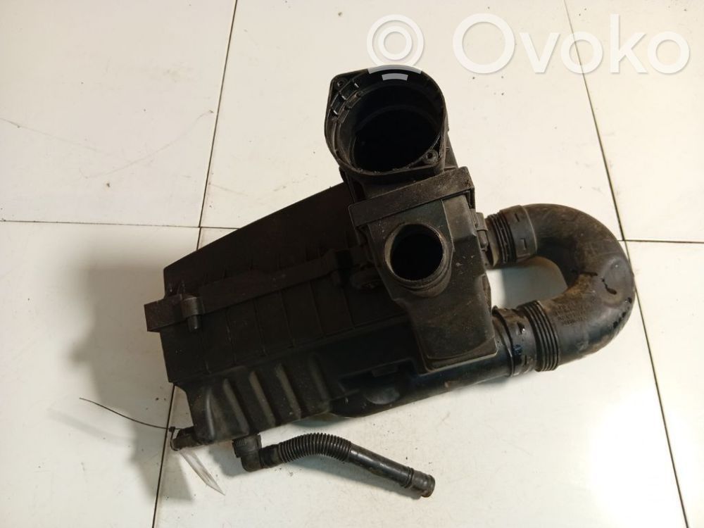 Volkswagen PASSAT B6 Scatola del filtro dell’aria