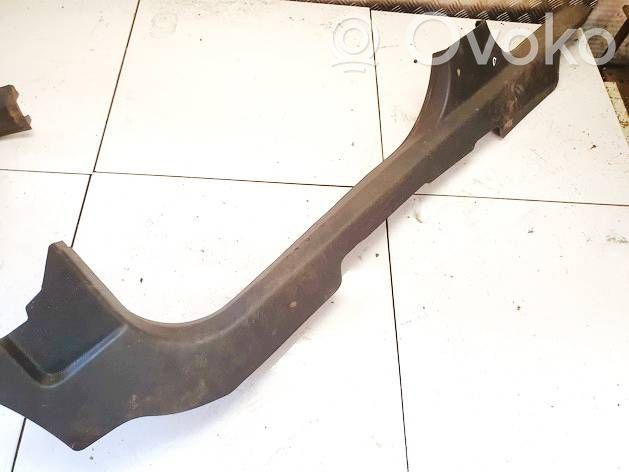 Opel Astra H Listwa progowa przednia 
