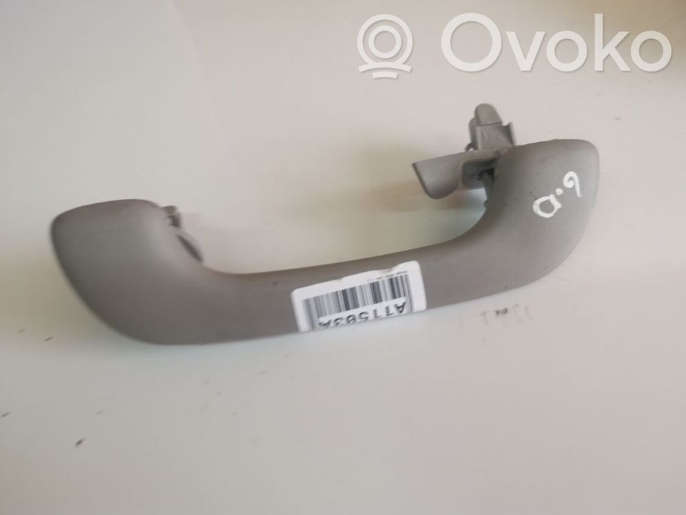 Nissan Micra Mâner viraj interior ușă spate