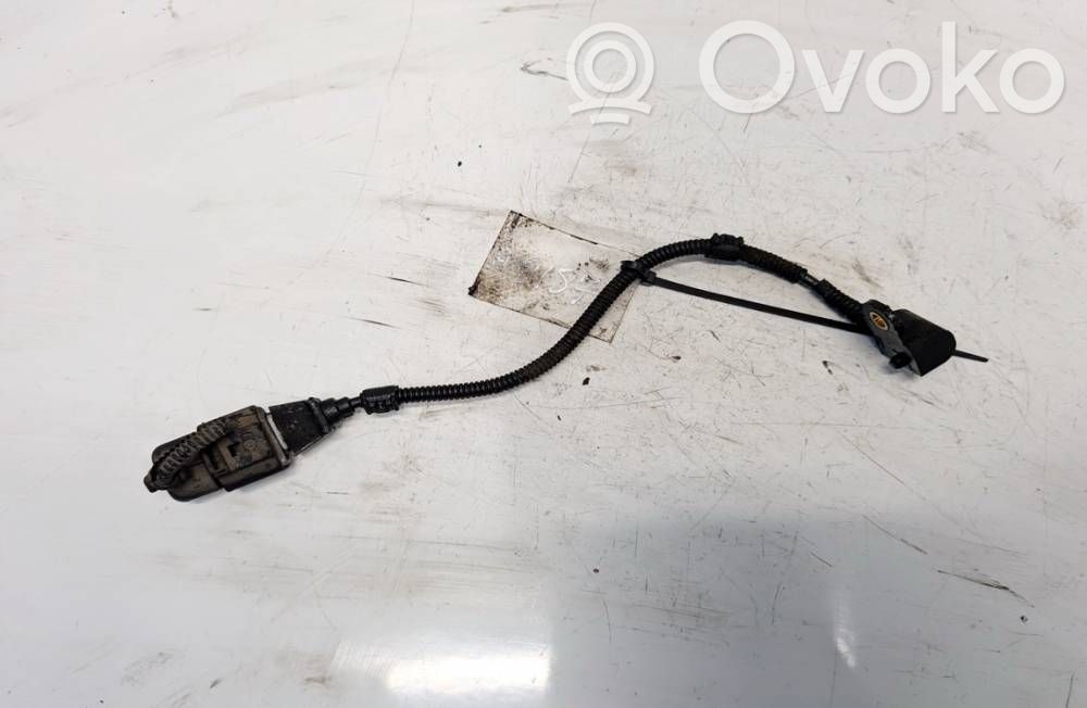 Volkswagen PASSAT B6 Capteur d'arbre à cames