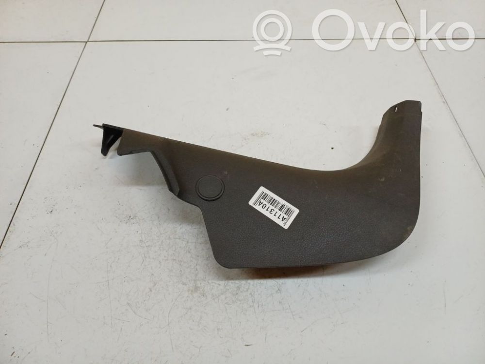 Ford Focus Capac prag spate 
