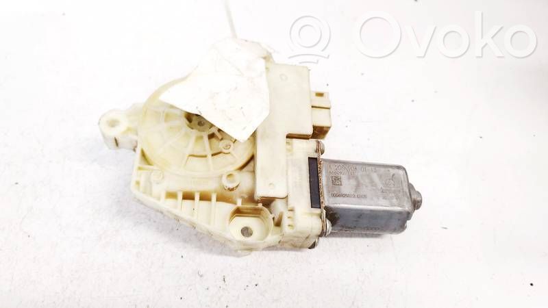 Mercedes-Benz C W205 Fensterhebermotor Tür vorne