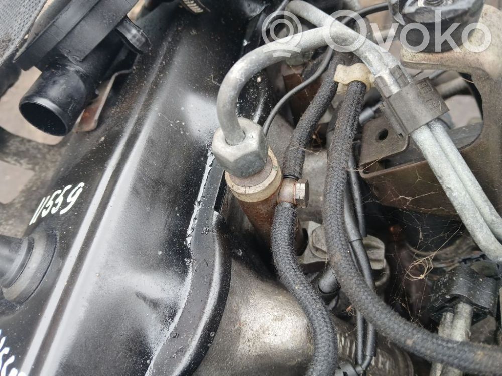 Volkswagen PASSAT B5 Injector combustibil 