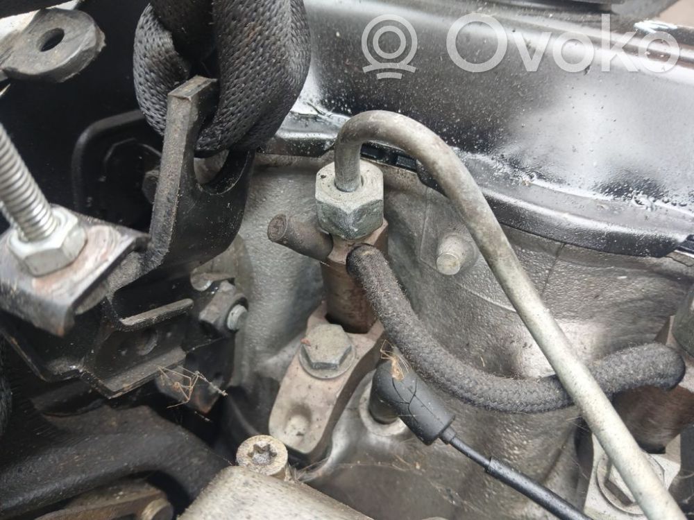Volkswagen PASSAT B5 Injector combustibil 