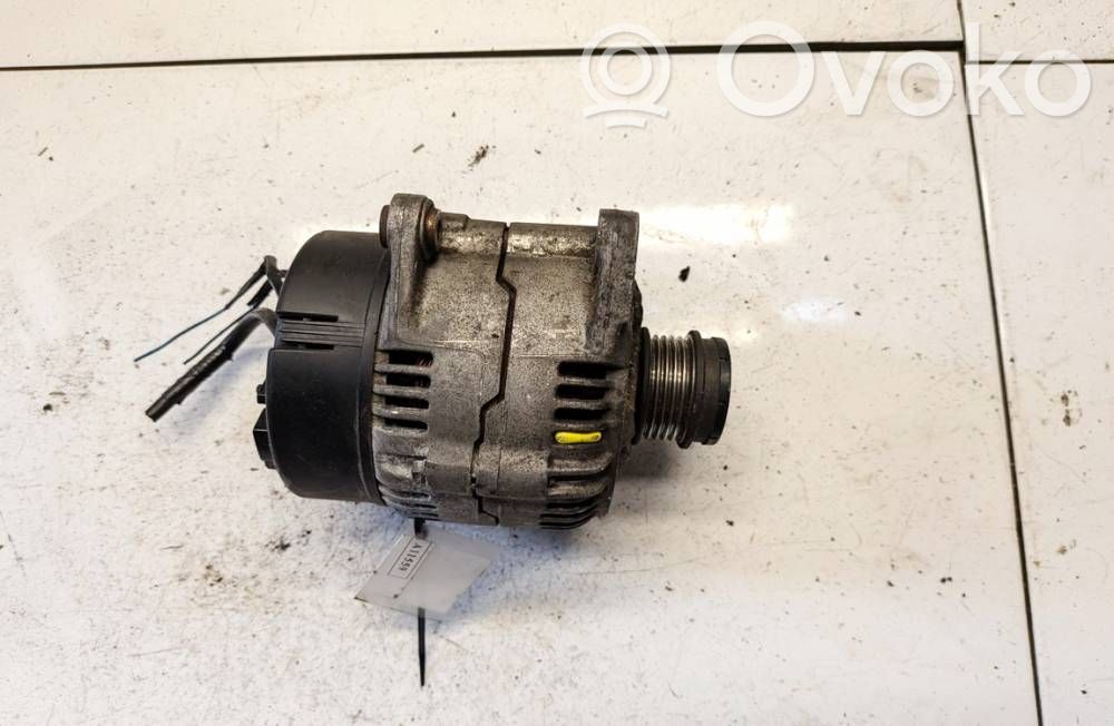 Volkswagen PASSAT B5 Generator/alternator 