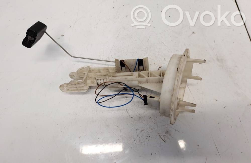 Volkswagen PASSAT B8 Sensor de nivel de combustible