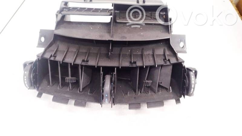 Mercedes-Benz E W211 Griglia di ventilazione centrale cruscotto 