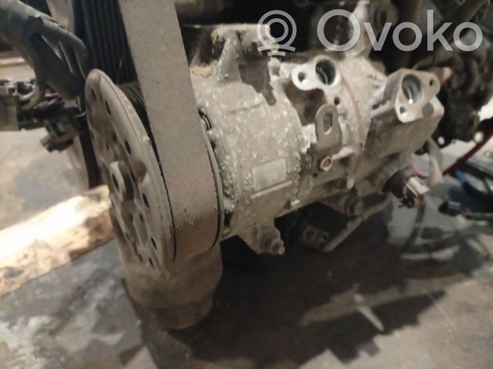 Toyota Avensis T270 Compressore aria condizionata (A/C) (pompa) 
