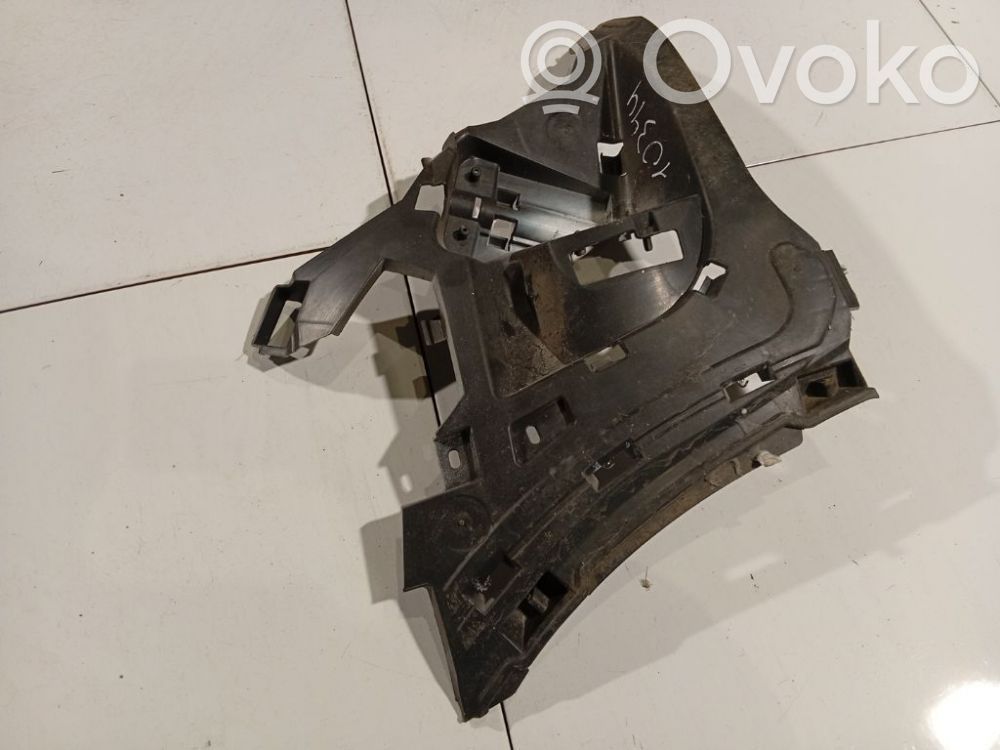 Pontiac Vibe Uchwyt / Mocowanie zderzaka przedniego