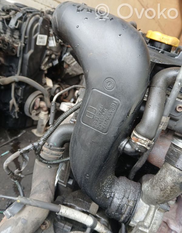 Opel Zafira B Conductă/furtun admisie aer 