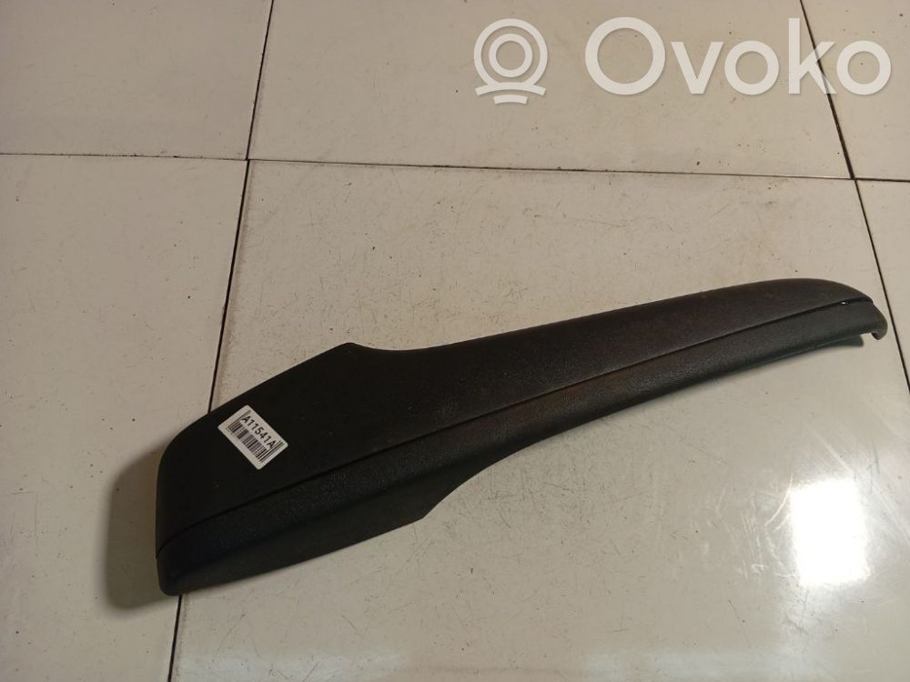 Hyundai i30 Altro elemento di rivestimento della portiera anteriore