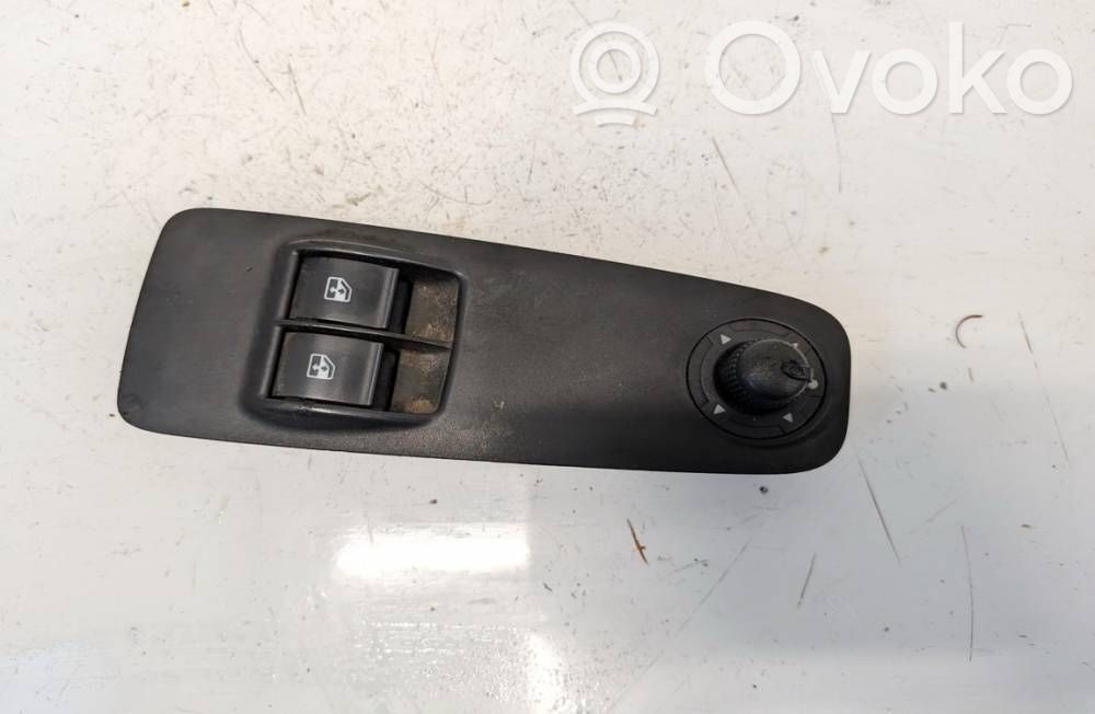 Interruptor del elevalunas eléctrico
