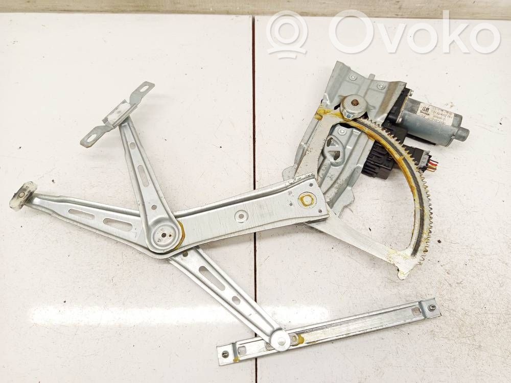 Opel Zafira B Regulador con motor de la ventanilla de la puerta corredera