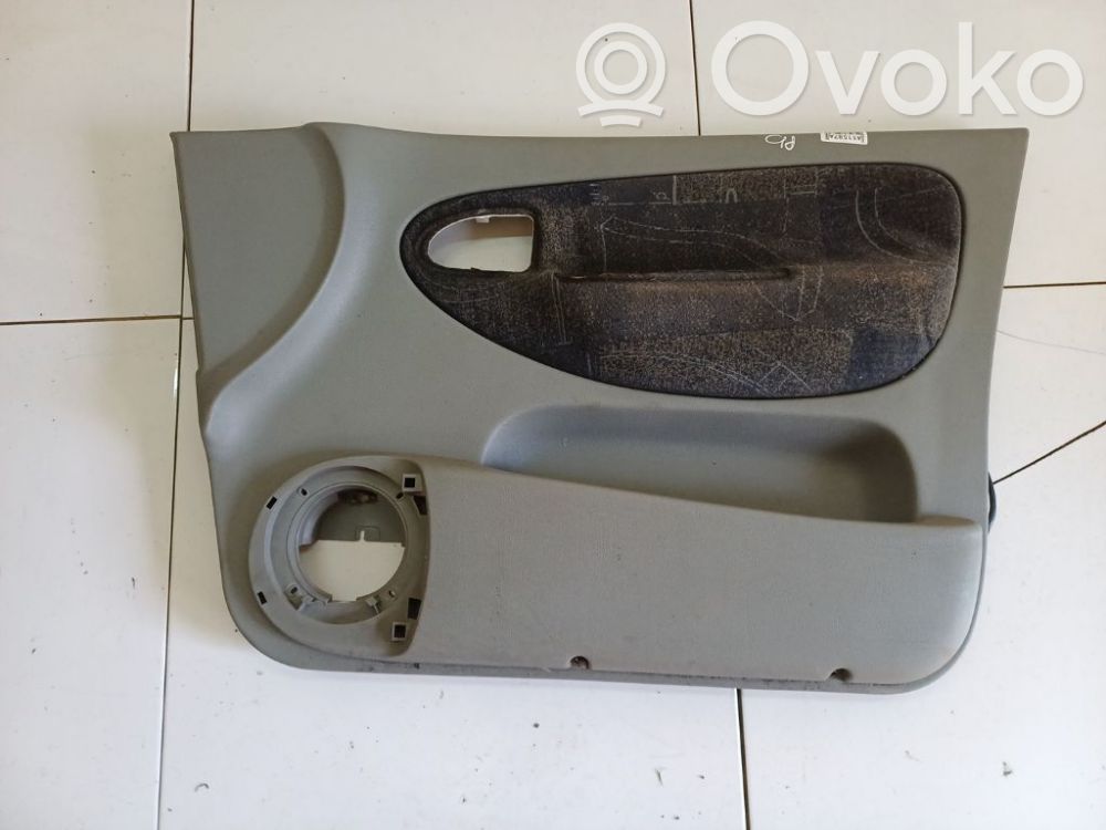 Renault Scenic I Front door card panel trim