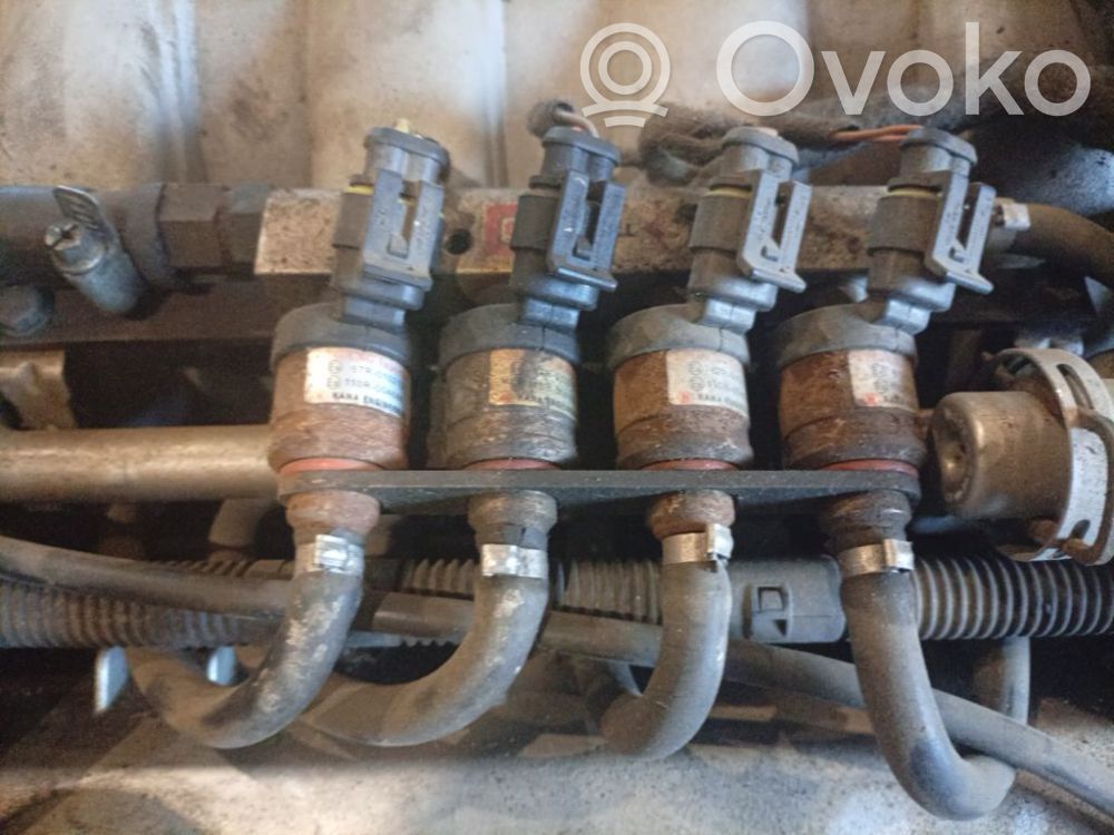 Audi A8 S8 D3 4E Wtryskiwacz gazu LPG 