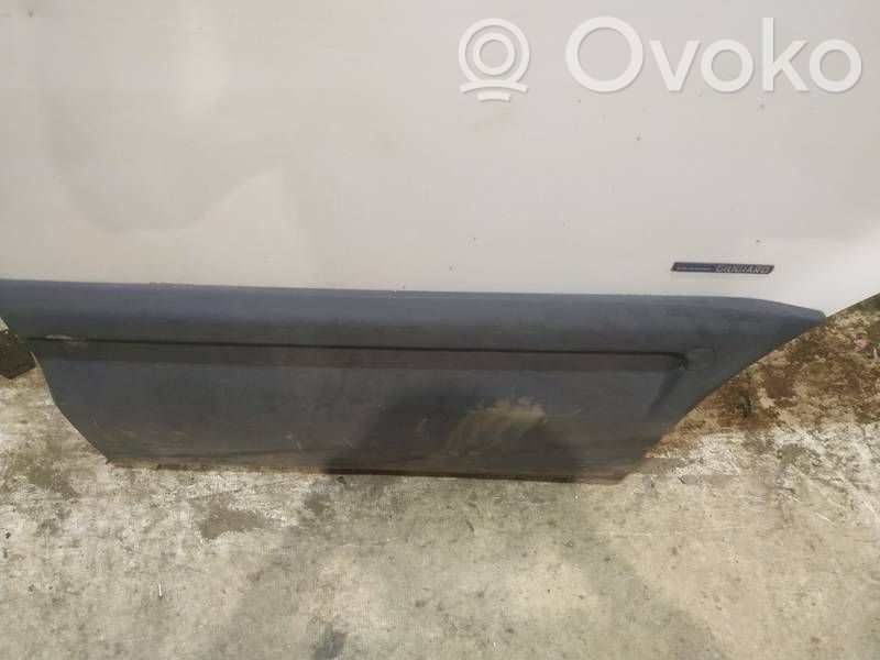 Iveco Daily 30.8 - 9 Mască ușă față (turnată) 