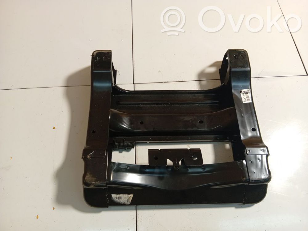 Opel Zafira B Base del sedile del conducente