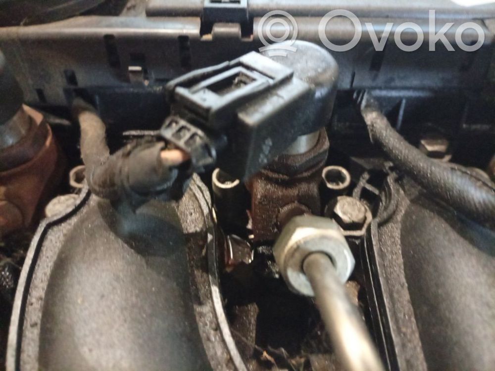 Citroen C4 Grand Picasso Injector combustibil 