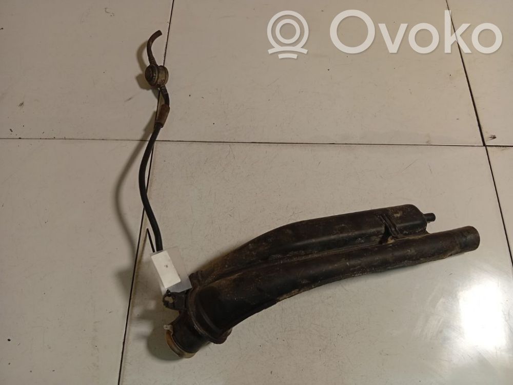Volkswagen Transporter - Caravelle T5 Conductă umplere rezervor combustibil 