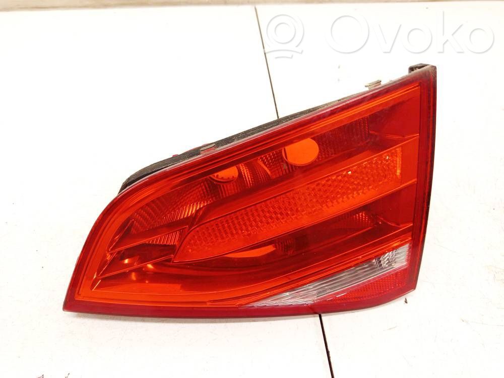 Audi A4 S4 B8 8K Lampy tylnej klapy bagażnika 