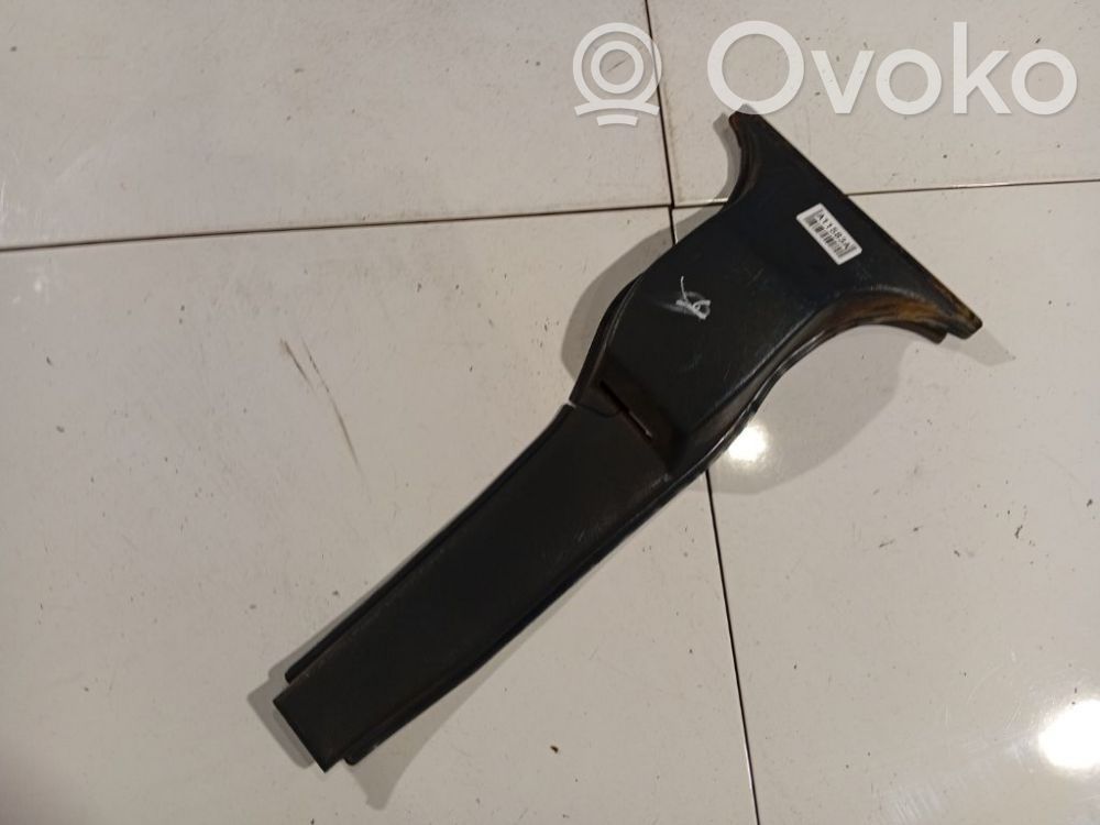 Audi 80 90 B2 Pilar (B) (superior)