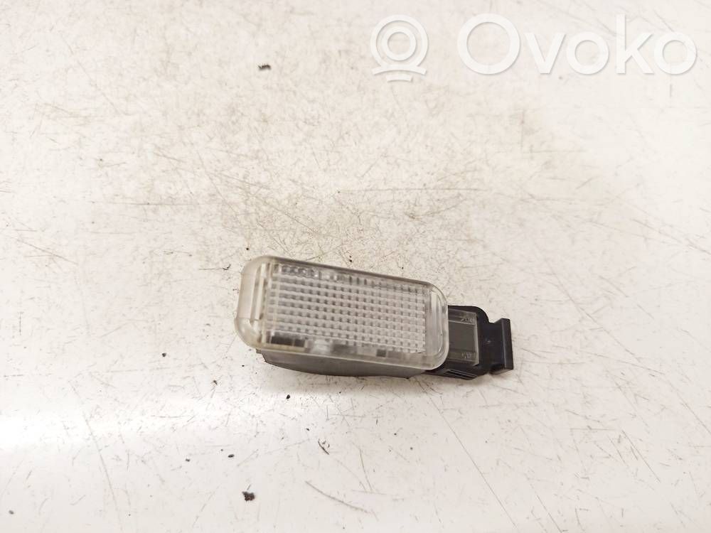 Otras luces interiores   4B0947415A,4B0947415A