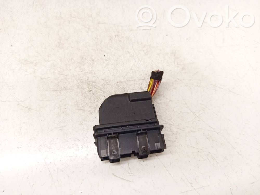 Audi A4 S4 B8 8K Senzor 
