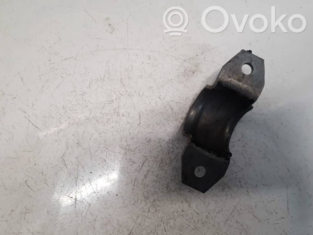 BMW 5 F10 F11 Mocowanie stabilizatora osi przedniej