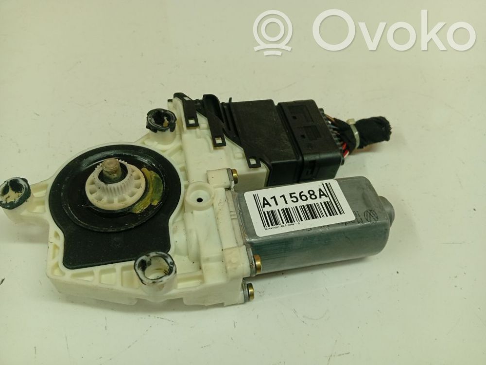 Volkswagen Golf IV Silniczek podnoszenia szyby drzwi tylnych 