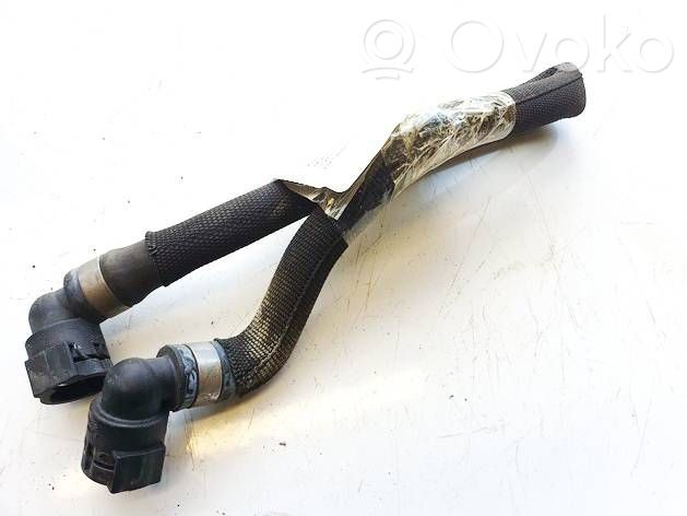 BMW 5 F10 F11 Tubo flessibile del liquido di raffreddamento del motore