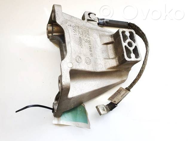 BMW 5 F10 F11 Supporto di montaggio del motore (usato) 