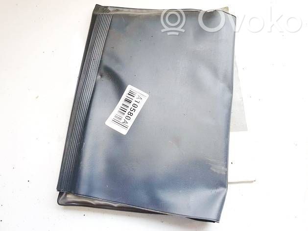 Nissan Terrano Carte/manual proprietar cu istoric service 