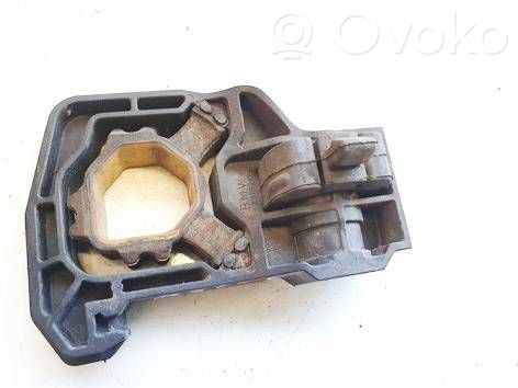 BMW 5 GT F07 Fixation de radiateur 