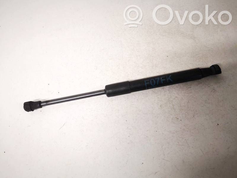 BMW 5 F10 F11 Siłownik maski przedniej 