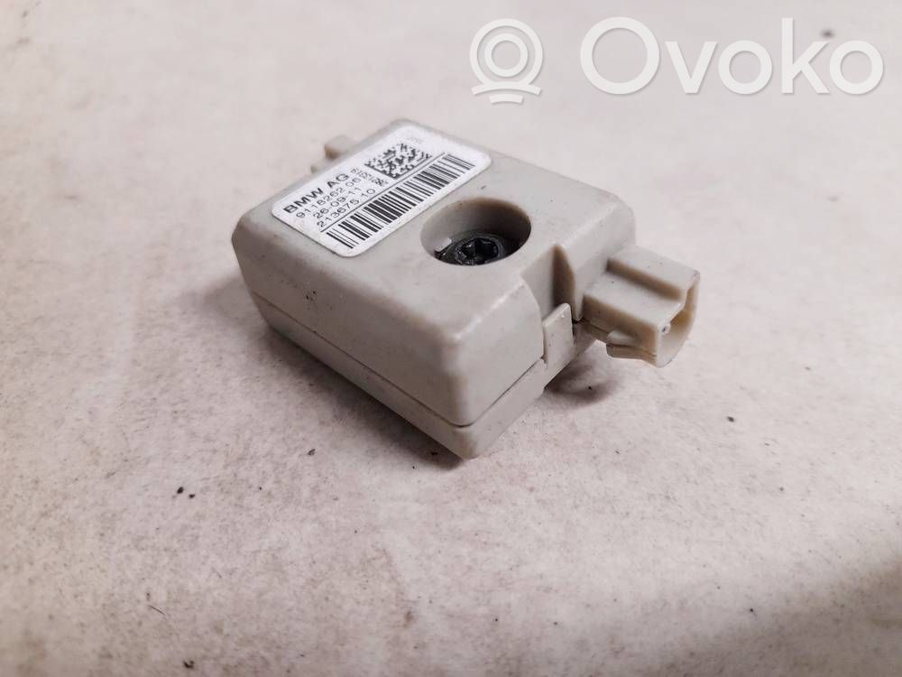 BMW 5 F10 F11 Unitate control antenă