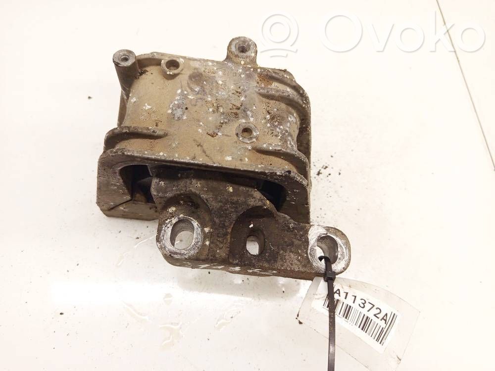 Volkswagen PASSAT B6 Supporto di montaggio del motore
