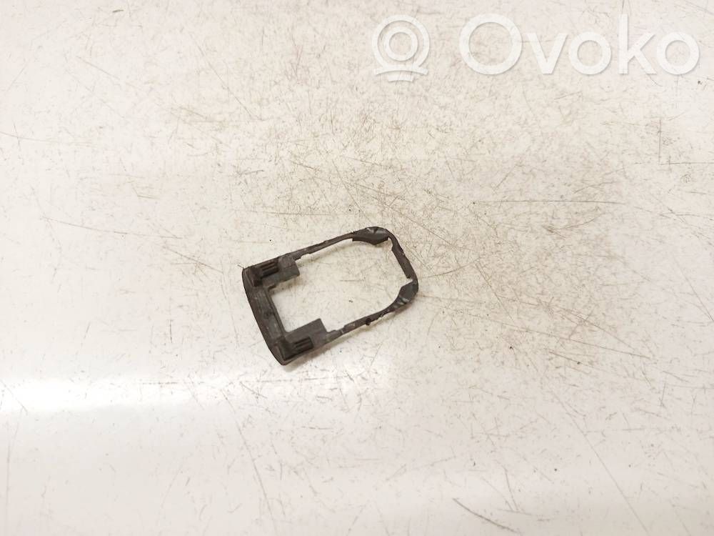 Tapa/cubierta de puerta de carga   8T0837211,8T0837211,8T0837211