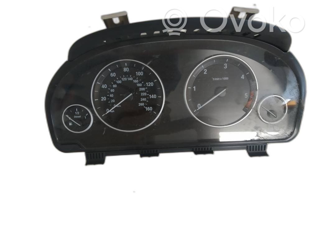 BMW 5 F10 F11 Nopeusmittari (mittaristo)