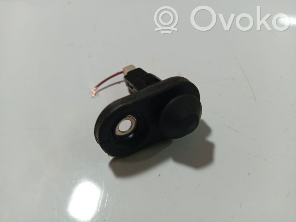 Sensor de la puerta delantera coupé