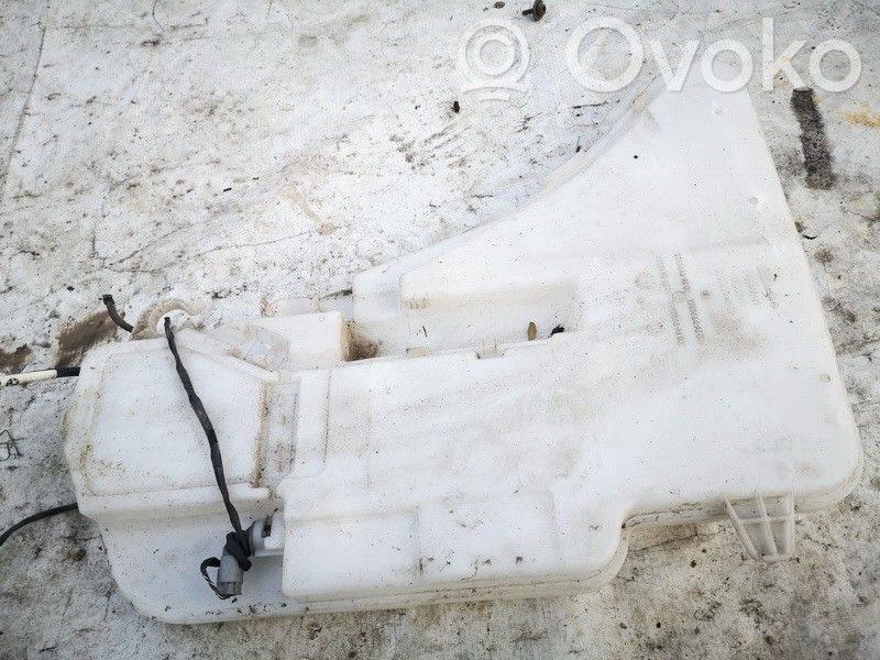 BMW 5 F10 F11 Zbiornik płynu do spryskiwaczy szyby przedniej / czołowej 